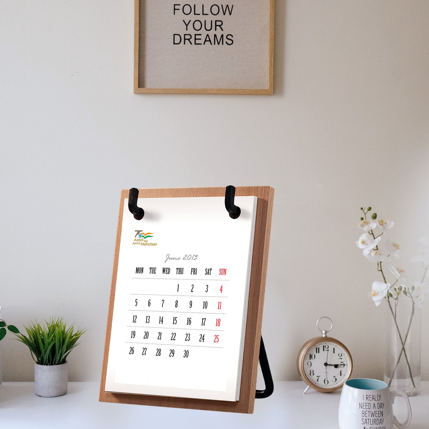 Diviniti Customized Hanging Table Top Calendar For University