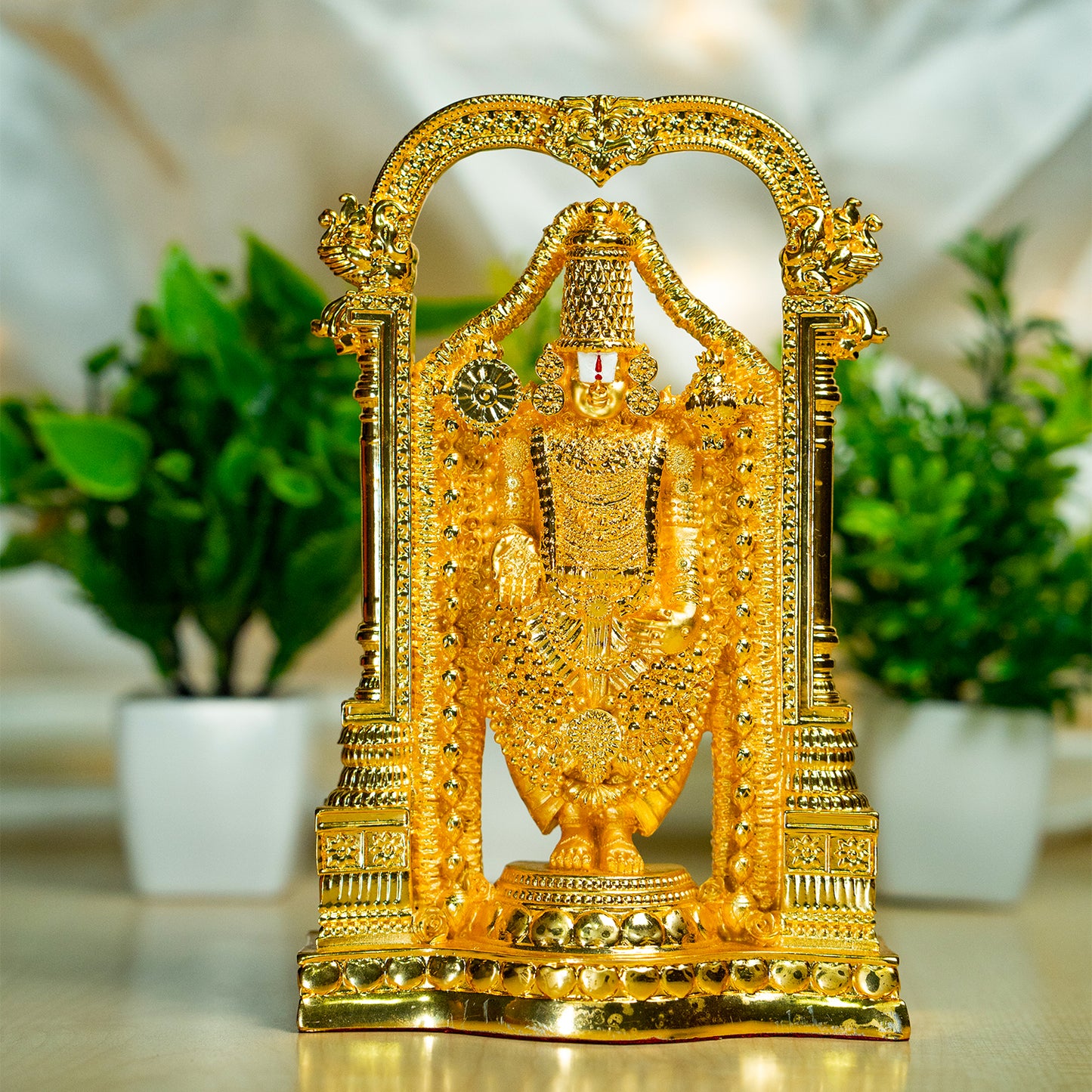 DIVINITI 24K Gold Plated Lord Tirupati Balaji Statue Blessings, Prosperity and Spiritual Idol For Home & Office Decor, Workshop, Mandir, Gift (20x13 CM)