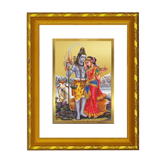 DIVINITI 24K Gold Plated Lord Shiv Parivar Wooden Exquisite Photo Frame Idol for Home & Office Decor, Wall Hanging, Workshop, Table Top, Gift | DG103 Size 2 (22.6x18.4 CM)