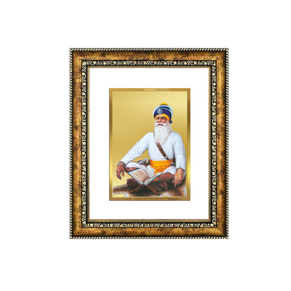 DIVINITI 24K Gold Plated Baba Deep Singh Wall Photo Frame for Home Decor, Wall Hanging, Table Top, Puja Room & Gift DG113S3 (27.6X35.4 CM)