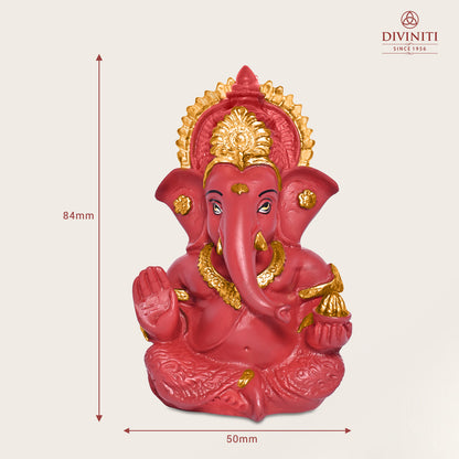 Diviniti 24K Gold Plated Resin Lord Ganesha Idol for Car Dashboard Tabletop for Home Decor Mandir Puja Gift Red (8.4x4.2cm)