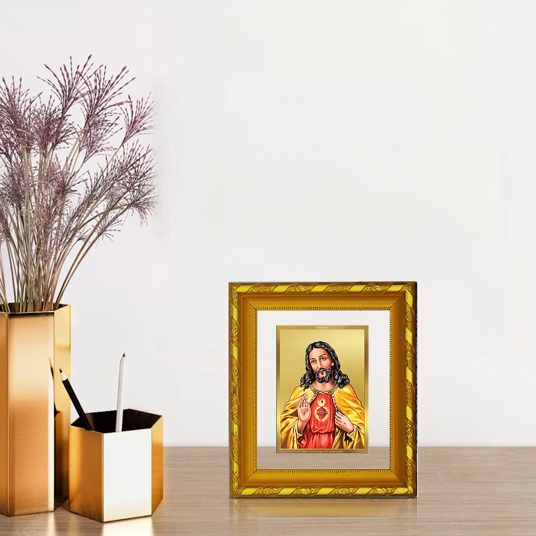 DIVINITI 24K Gold Plated Foil Jesus Wall Photo Frame for Home Decor, Prayer, Gift DG 103 Size 1 (15.3x14.9 CM)