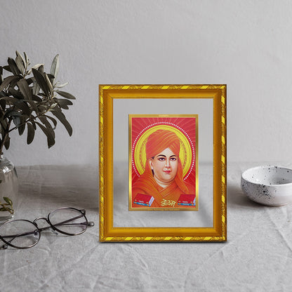 DIVINITI 24K Gold Plated Dayananda Saraswati Wooden Photo Frame Idol for Home Decor, Table Top, Wall Hanging, Workshop, Premium Gift | DG103 Size 2 (22.6x18.4 CM)