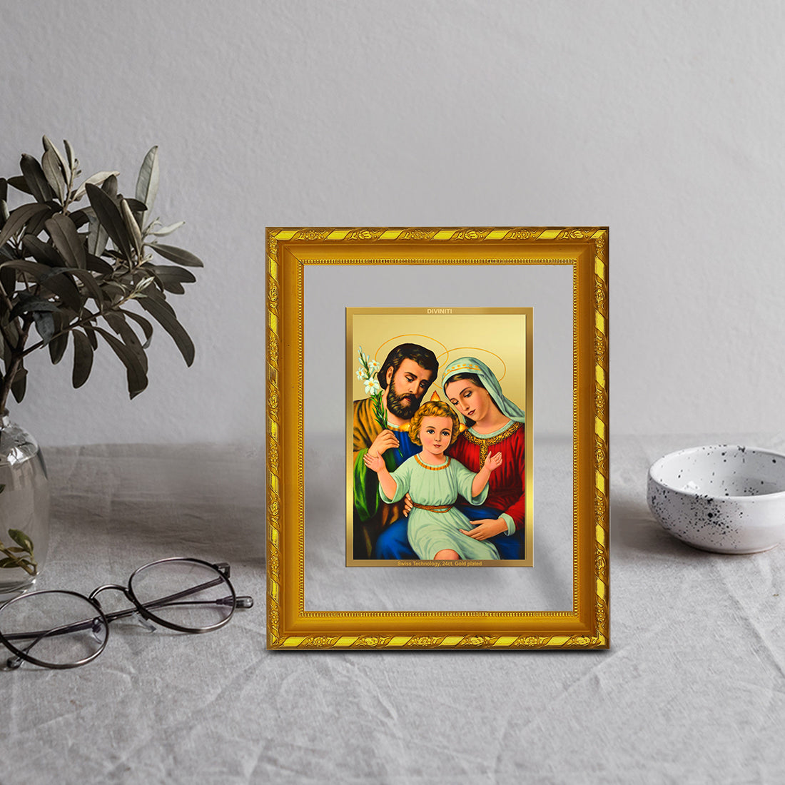 DIVINITI 24K Gold Plated Holy Family Wooden Classic Photo Frame Idol for Home Decor, Puja Room, Table Top, Wall Hanging, Workshop, Luxurious Gift | DG103 Size 2 (22.6x18.4 CM)