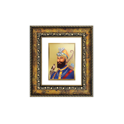 DIVINITI 24K Gold Plated Foil Guru Gobind Singh Wall Photo Frame, Table Decor for Home & Office Decor Gift Items DG 113 Size 1 (17.7x15.9 CM)