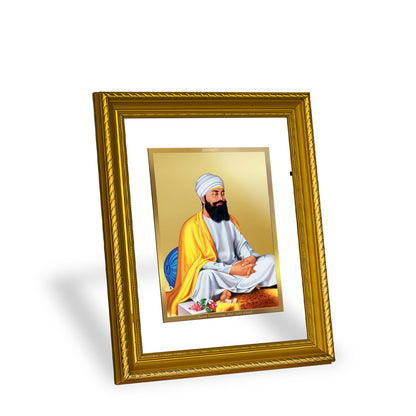 Diviniti 24K Gold Plated Guru Tegh Bahadur Wooden Photo Frame for Home & Office Decor, Wall Hanging, Tabletop, Puja Room, Gift DG056S2.5 (29.5x24.5 CM)