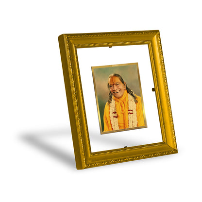 DIVINITI 24K Gold Plated Foil Kripalu Ji Maharaj Wall Photo Frame Religious Photo Frame Idol for Home & Office Decor Prayer, Gifts Items DG 101 Size 1 (15.3x14.9 CM)