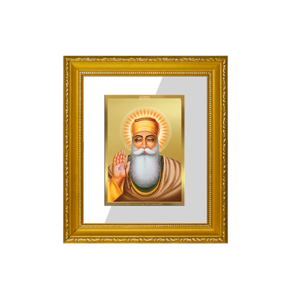 DIVINITI 24K Gold Plated Foil Guru Nanak Wall Photo Frame Religious Photo Frame Idol for Home & Office Decor Prayer, Gifts Items DG 101 Size 1 (15.3x14.9 CM)