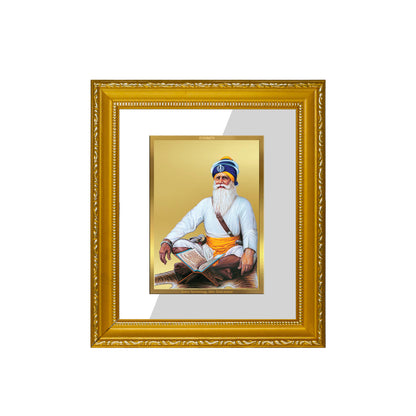 DIVINITI 24K Gold Plated Foil Baba Deep Singh Wall Photo Frame Religious Photo Frame Idol for Home & Office Decor Prayer, Gifts Items DG 101 Size 1 (15.3x14.9 CM)