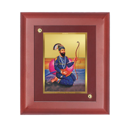 DIVINITI 24K Gold Plated Foil Guru Gobind Singh Photo Frame Idol for Home Wall Decor, Table Top, Gift|MDF Size 1 (16.7x14.2 CM)