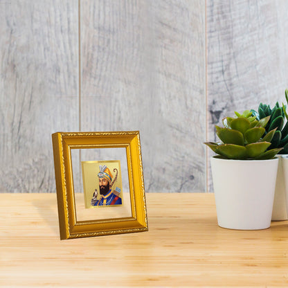 DIVINITI 24K Gold Plated Foil Guru Gobind Singh Wooden Photo Frame Idol for Wall Hanging, Workshop, Home Decor, Premium Gifts | DG101S1A (10x10 CM)