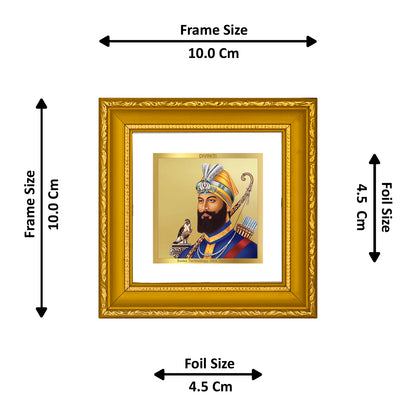 DIVINITI 24K Gold Plated Foil Guru Gobind Singh Wooden Photo Frame Idol for Wall Hanging, Workshop, Home Decor, Premium Gifts | DG101S1A (10x10 CM)