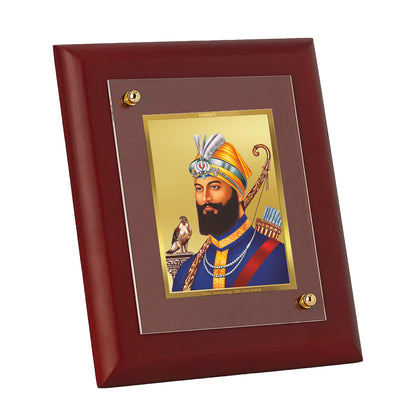 Diviniti 24K Gold Plated Guru Gobind Singh Photo Frame Home & Office Decor, Tabletop, Puja Room, Workshop, Gift Items | MDFS2 (20x16 CM)